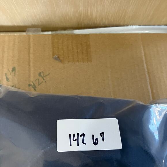 Fruit of the Loom Sweatshirt Mens M Navy Blue NYC Embroidered Crewneck Fleece - Picture 7 of 7